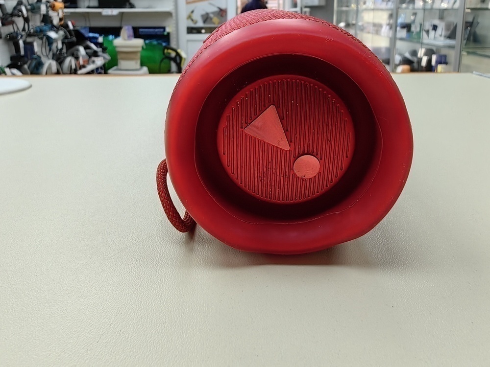 Портативная акустика JBL Flip 6;