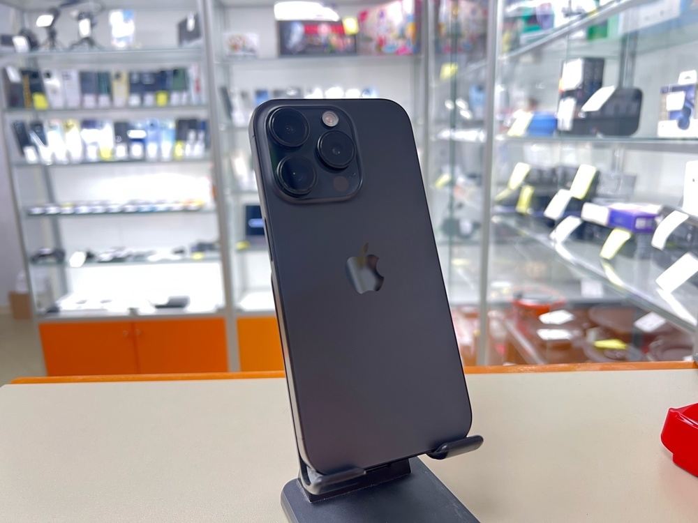 Смартфон Apple Iphone 15 Pro 128Gb