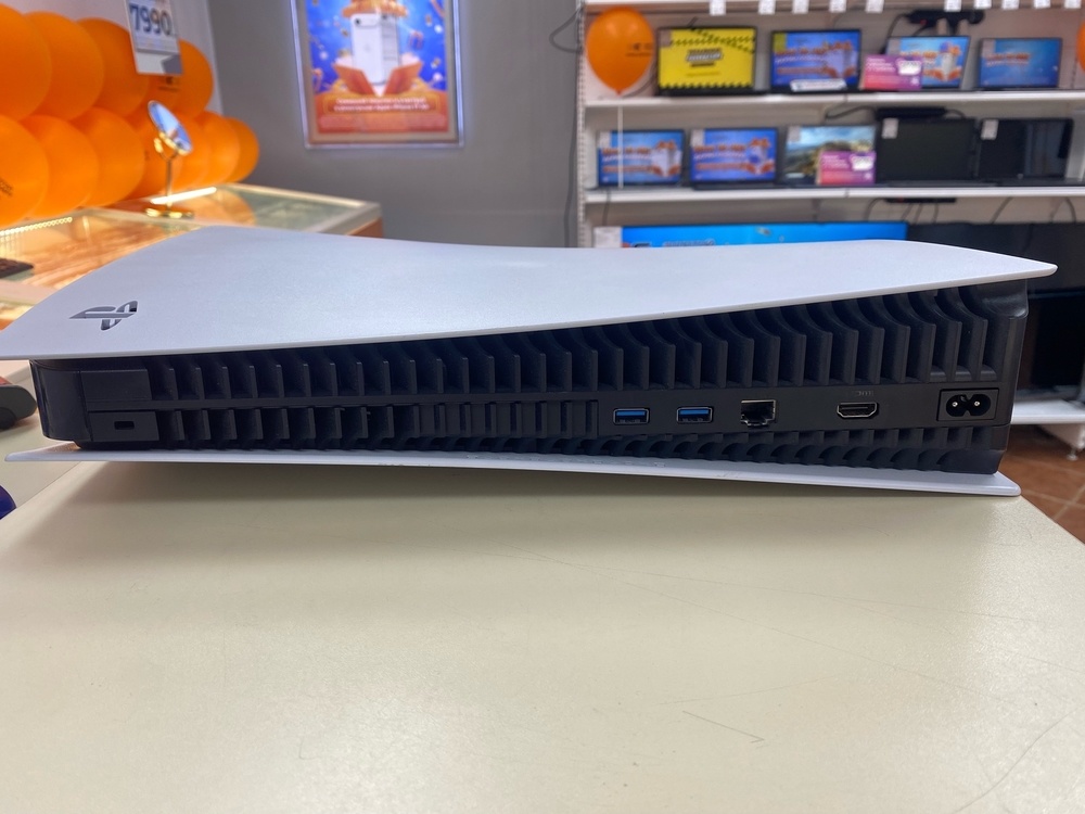 Игровая приставка PlayStation 5 Digital Edition 825Gb