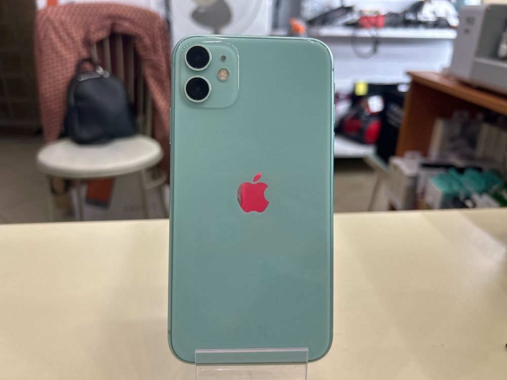 Смартфон Apple iPhone 11 128Gb