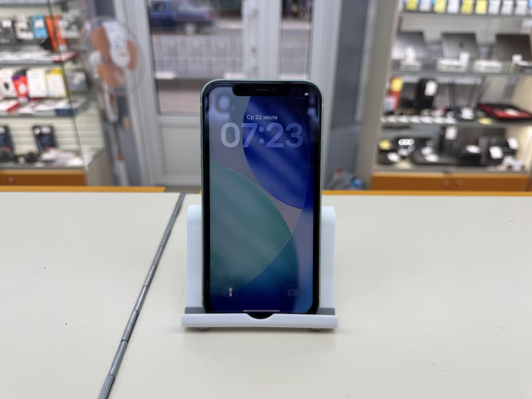 Смартфон Apple iPhone 11 128Gb