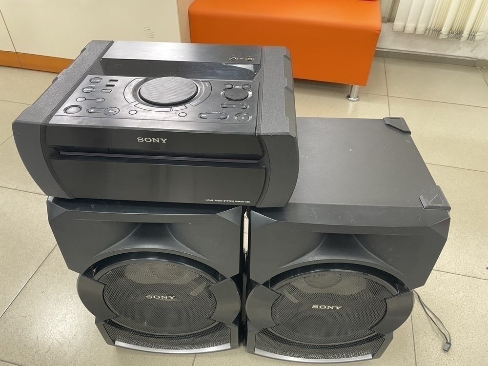 Музыкальный центр Sony X30D
