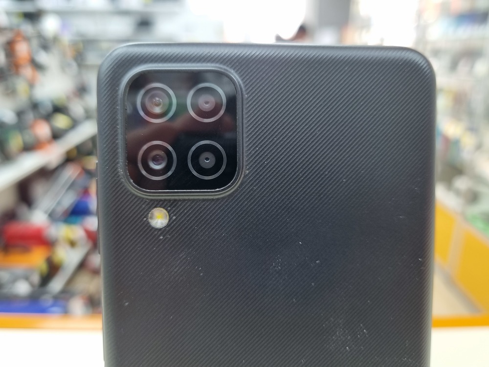 Смартфон Samsung Galaxy A12 3/32