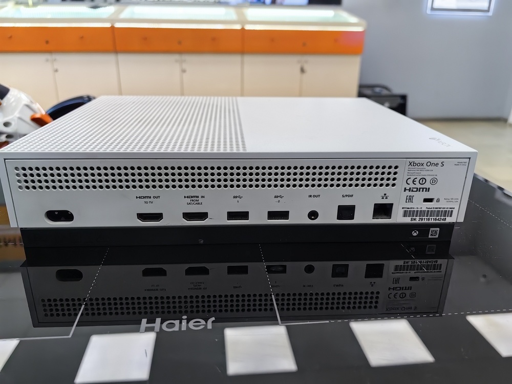 Игровая приставка Xbox One S 500Gb