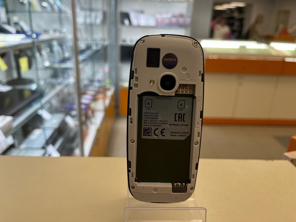 Мобильный телефон Nokia 3310
