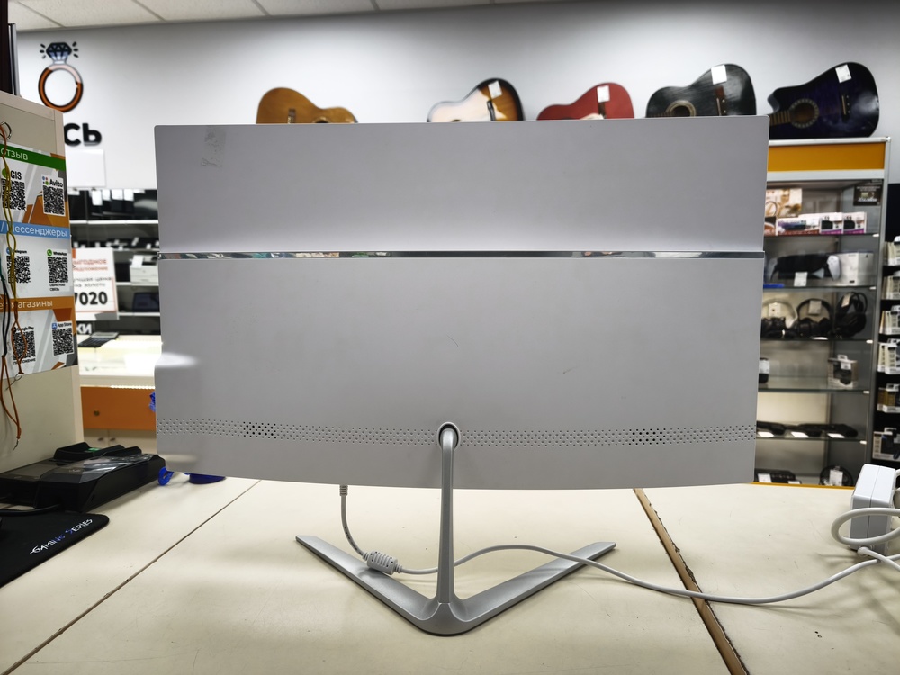 Моноблок Sony; Core i5-4460, Intel UHD Graphics, 16 Гб, 1 Tb, Нет