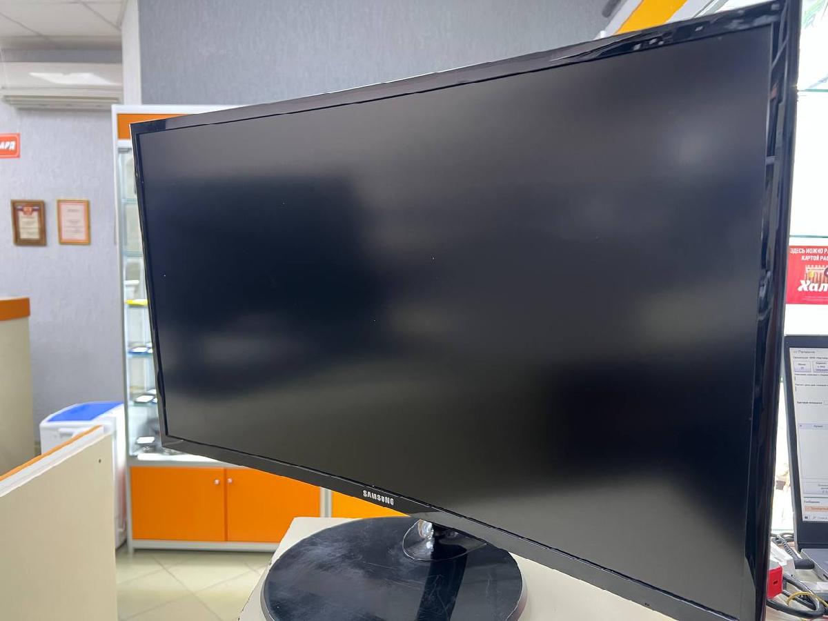 Монитор Samsung LC27F390FHIXRU