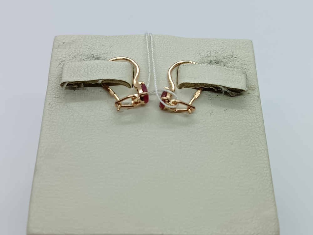 СПТ585 СЕРЬГИ С ПЕТЕЛЬКОЙ (Au 585)