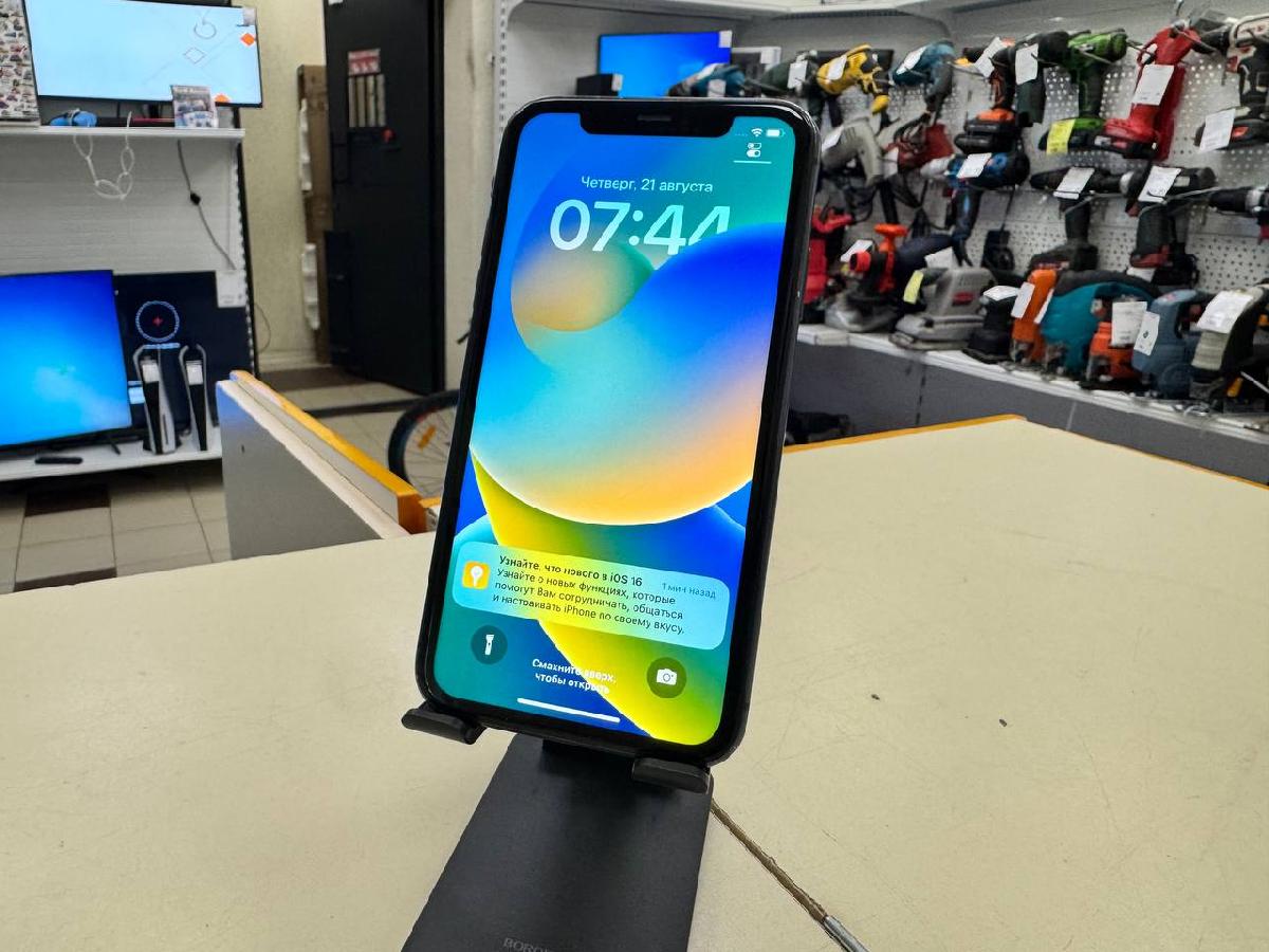 Смартфон Apple iPhone 11 128Gb