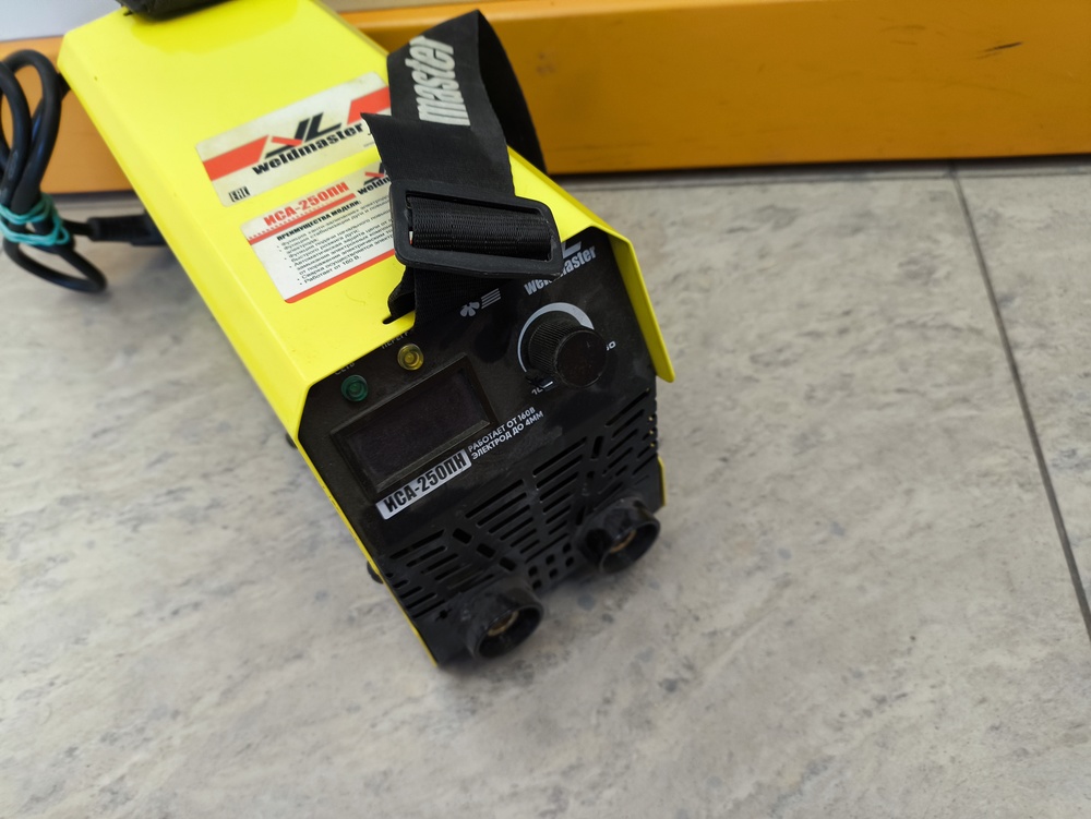 Сварочный аппарат Weldmaster ИСА-250ПН