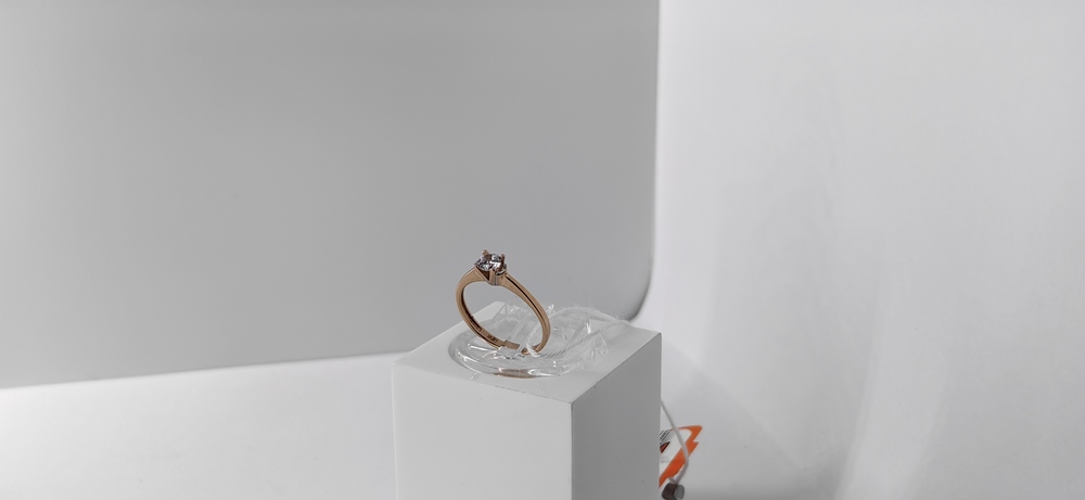 КОЛКМ585 КОЛЬЦО С КАМНЕМ (Au 585)