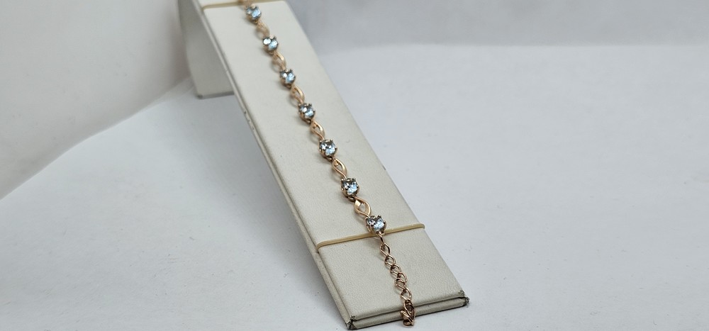 Б585 БРАСЛЕТ С КАМНЯМИ (Au 585)