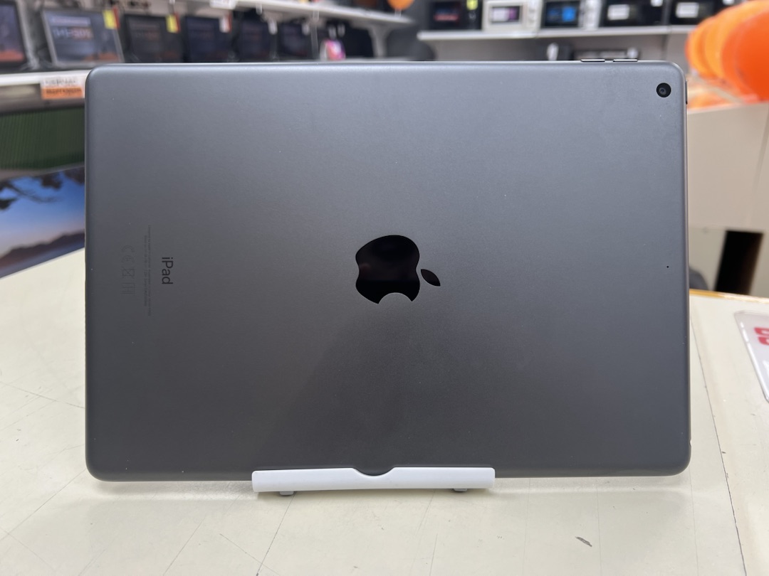 Планшет Apple iPad 9 64 ГБ (2021 A2602 (Wi-Fi)