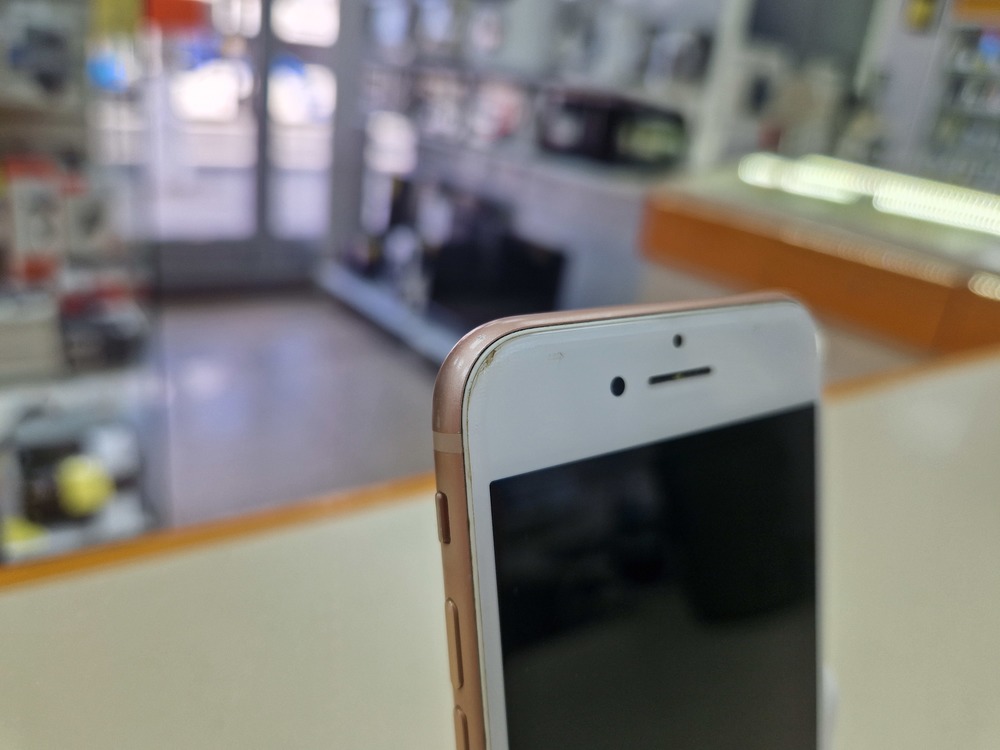 Смартфон Apple iPhone 8 64Gb