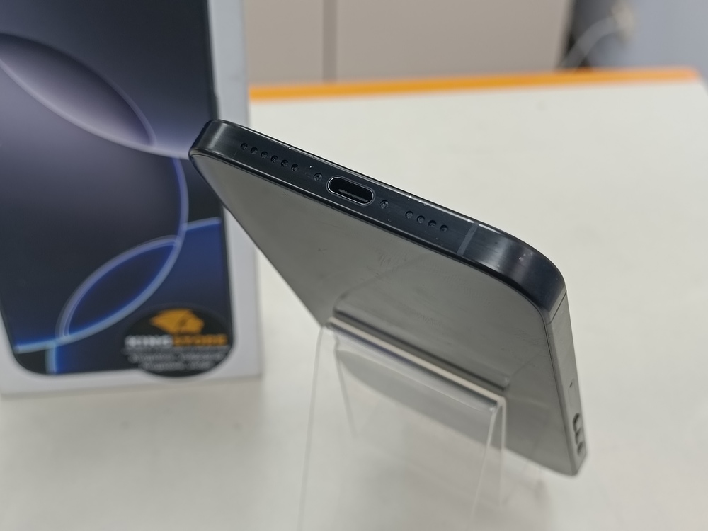 Смартфон Apple Iphone 16 Pro Max 256Gb