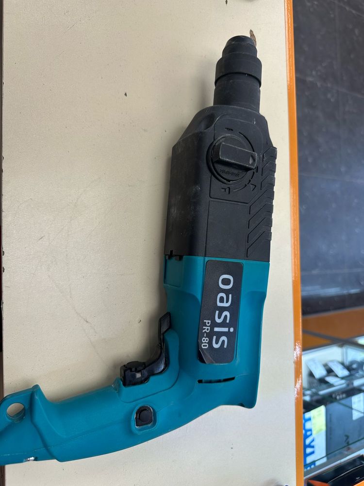 Перфоратор Oasis PR-80;