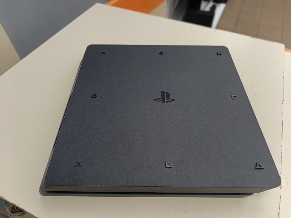 Игровая приставка PlayStation 4 Slim 1Tb
