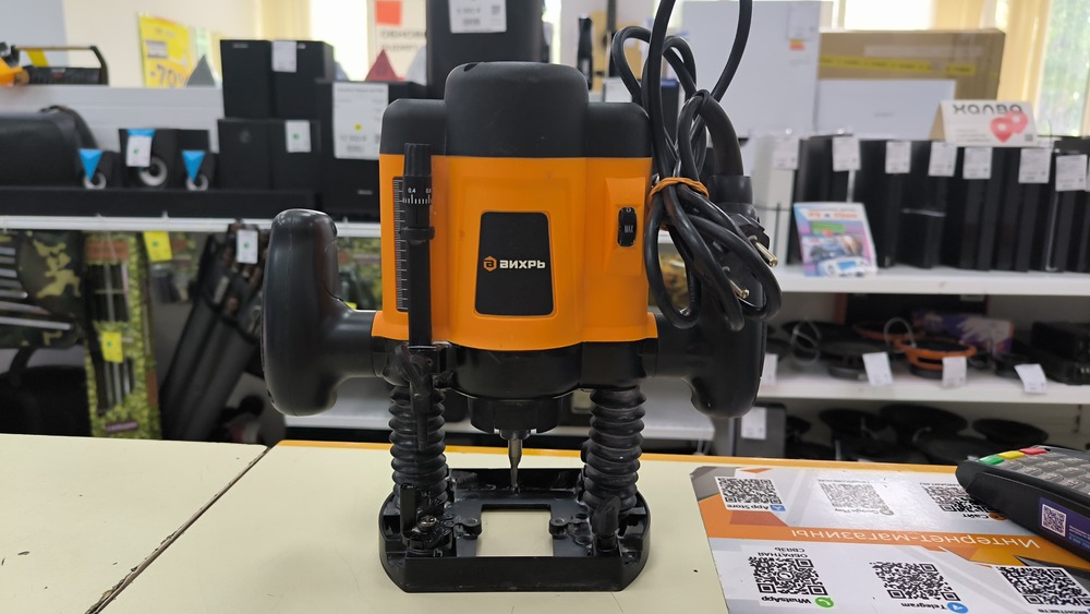 Фрезер Вихрь ФМ-1300