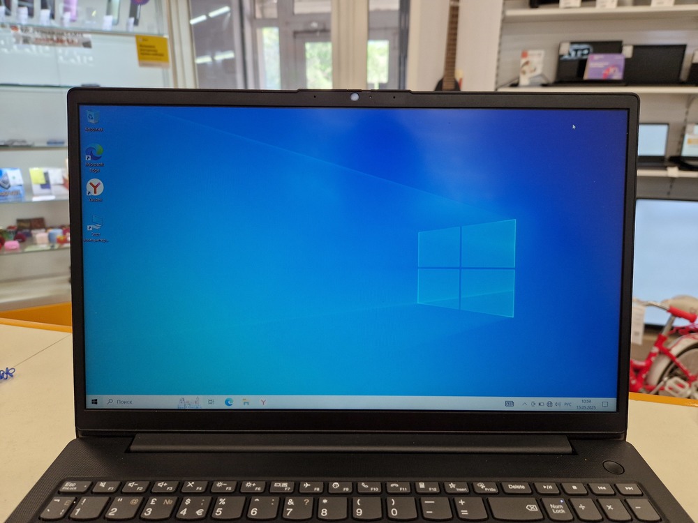 Ноутбук Lenovo v15j2alc; Ryzen 5-5500U, Radeon Graphics, 8 Гб, 256 Гб, Нет