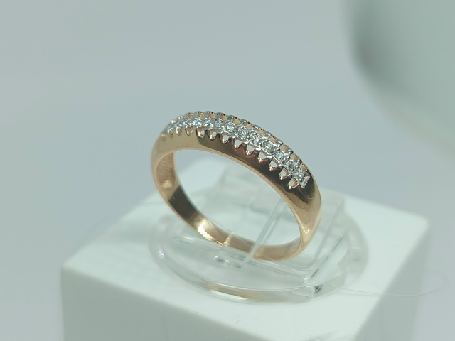 КОЛЬЦО С КАМНЯМИ (Au 585)