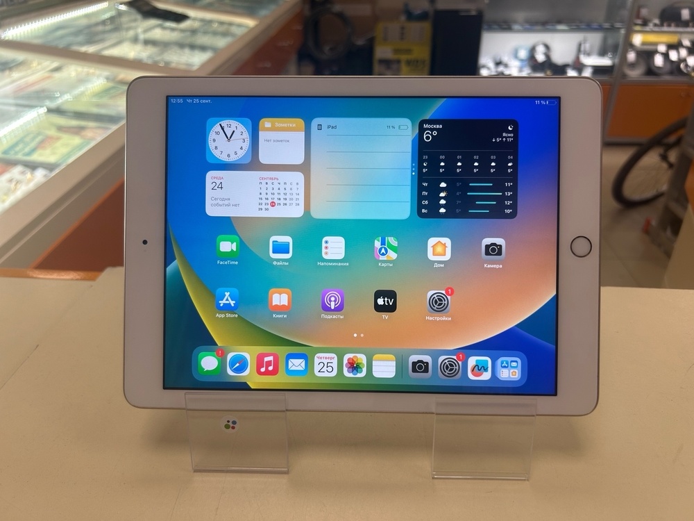 Планшет Apple IPad 5 32 ГБ A1822 (Wi-Fi)