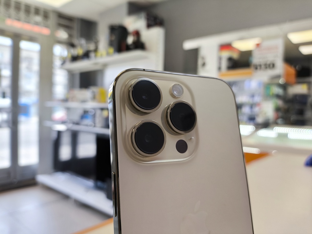 Смартфон Apple Iphone 14 Pro 128Gb