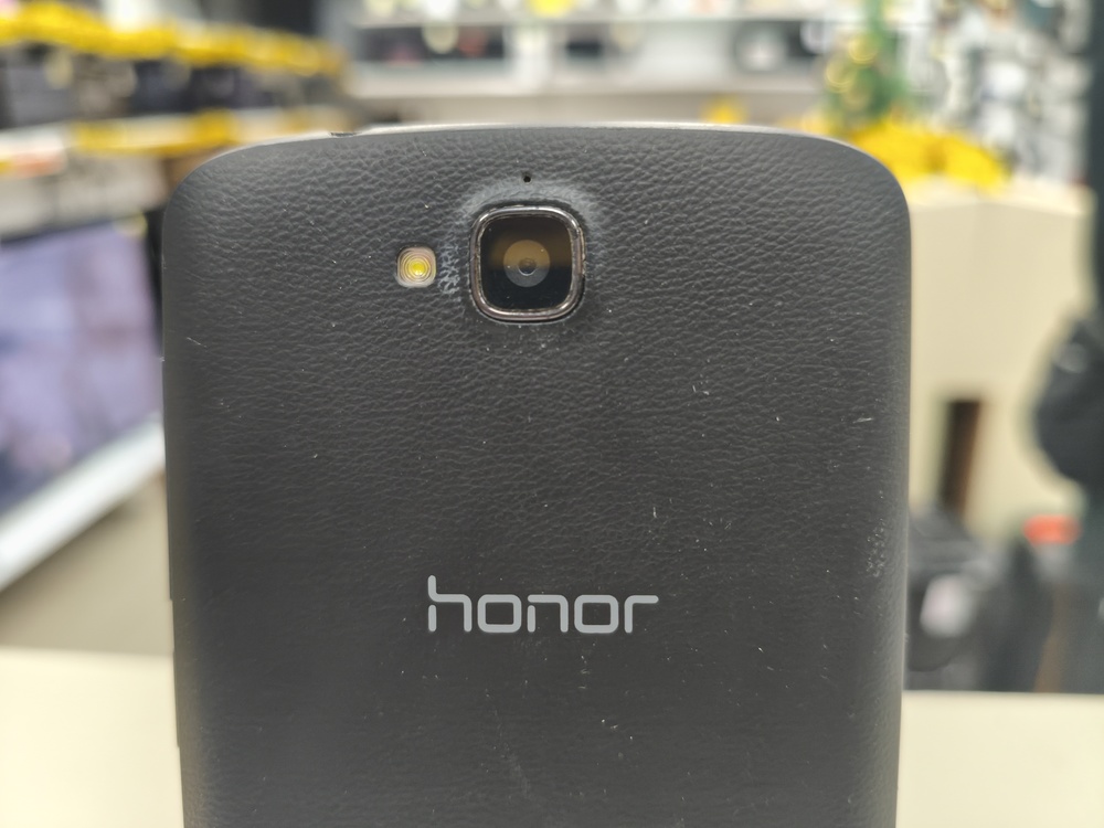 Смартфон Honor 3C