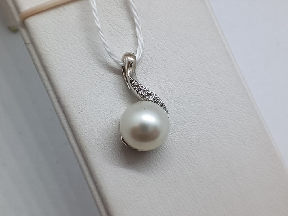 ПОДВЕСКА С КАМНЯМИ (Au 585)