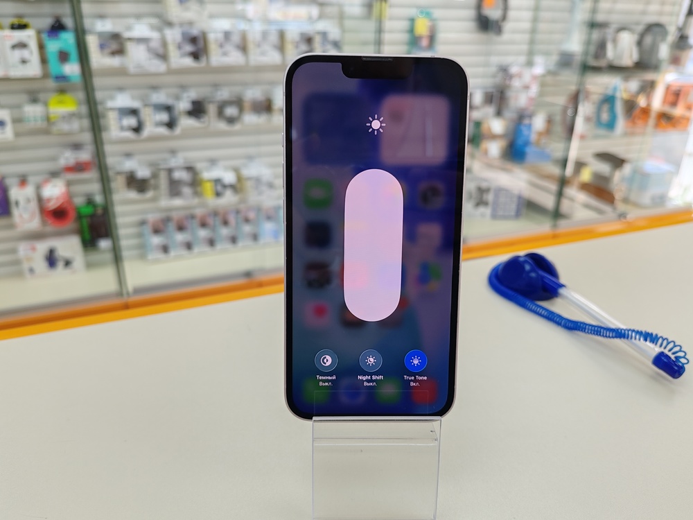 Смартфон Apple iPhone 13 128Gb