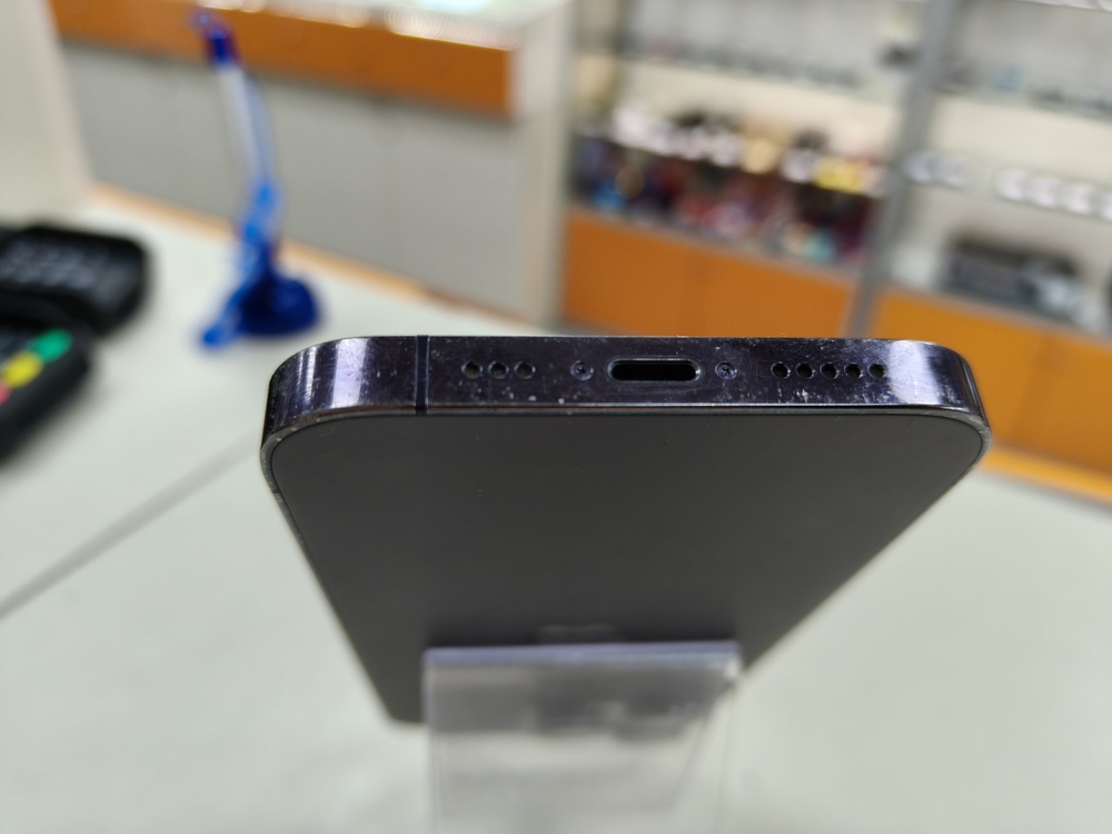 Смартфон Apple Iphone 14 Pro 256Gb