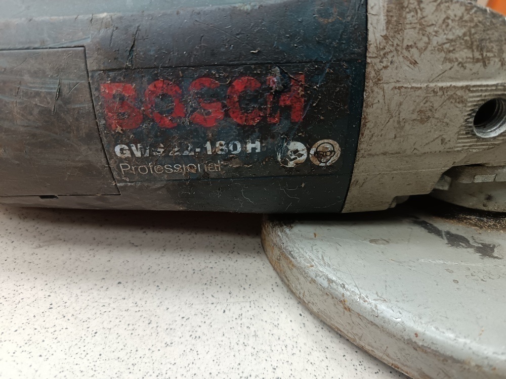 Угловая шлифмашина Bosch GWS 22-230 H