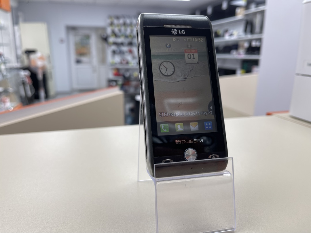 Смартфон LG GX500