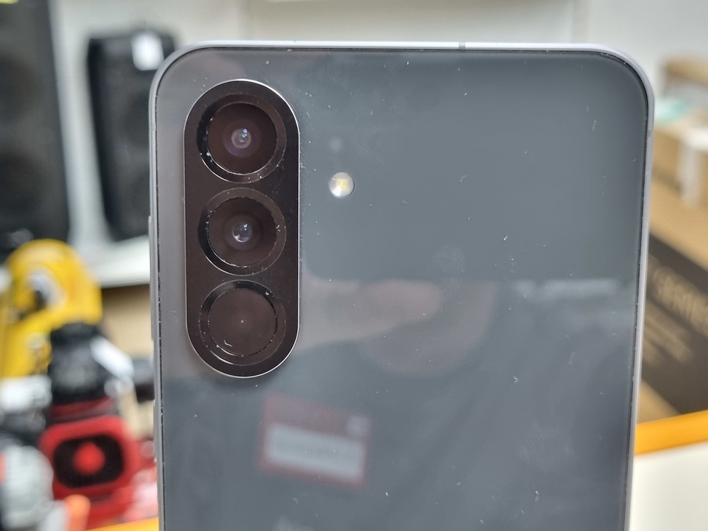 Смартфон Samsung Galaxy A56 8/128