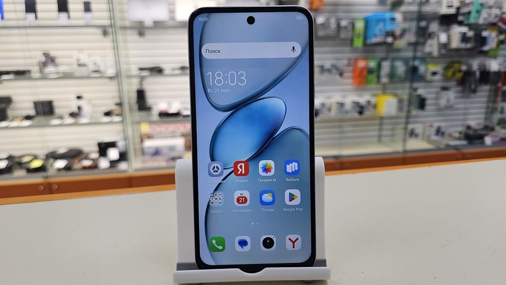 Смартфон Tecno Spark GO 1 3/64