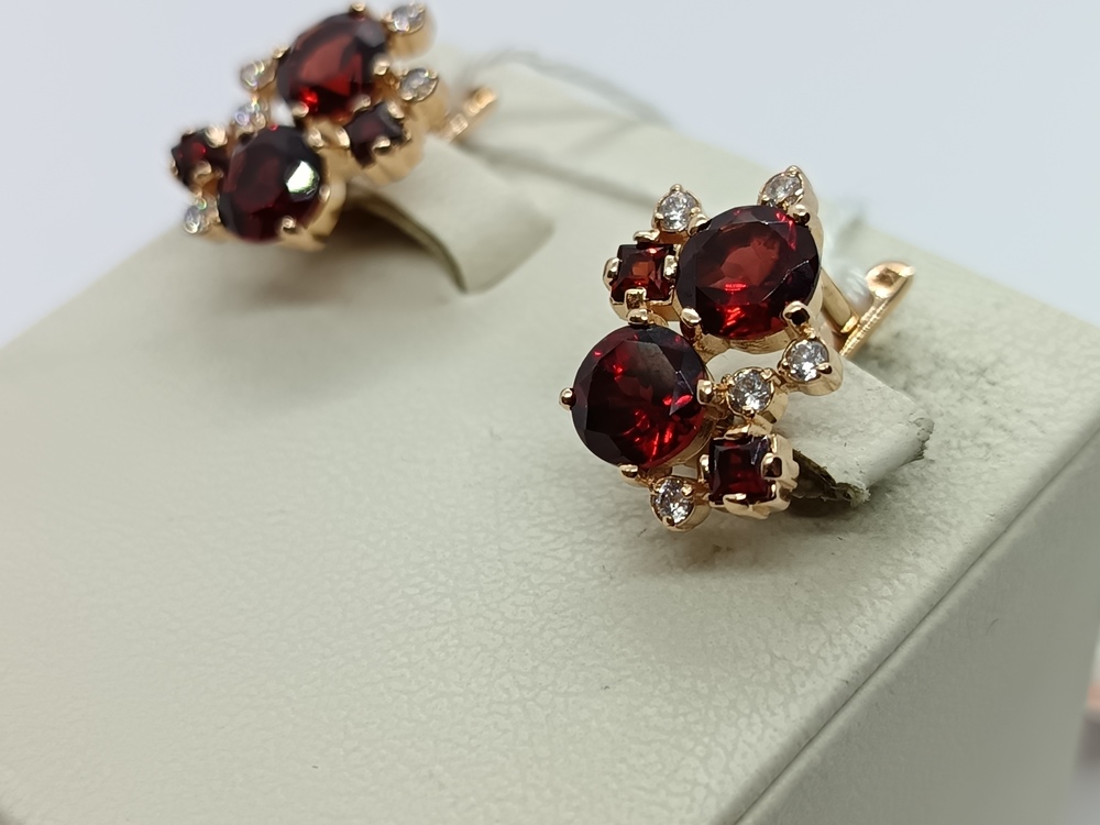 СЕРЬГИ С КАМНЯМИ (Au 585)