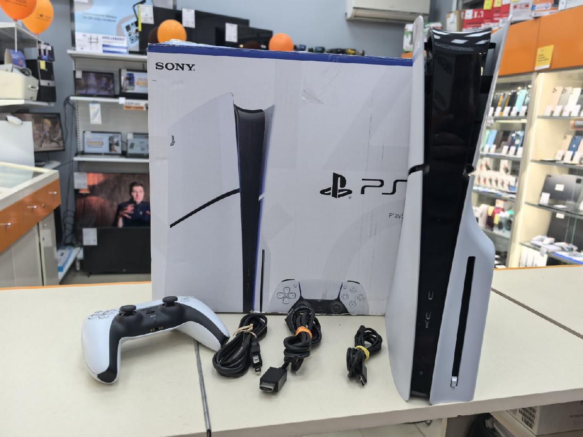 Игровая приставка PlayStation 5 Slim 1TB (С дисководом)