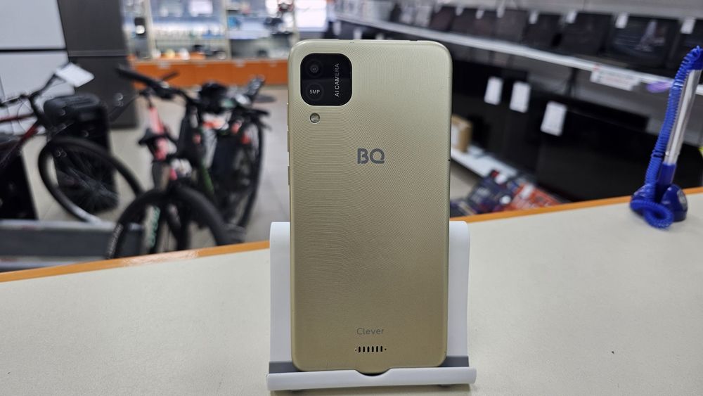 Смартфон BQ 5765L Clever 3/16