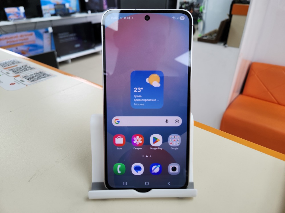 Смартфон Samsung Galaxy S24 FE 8/256