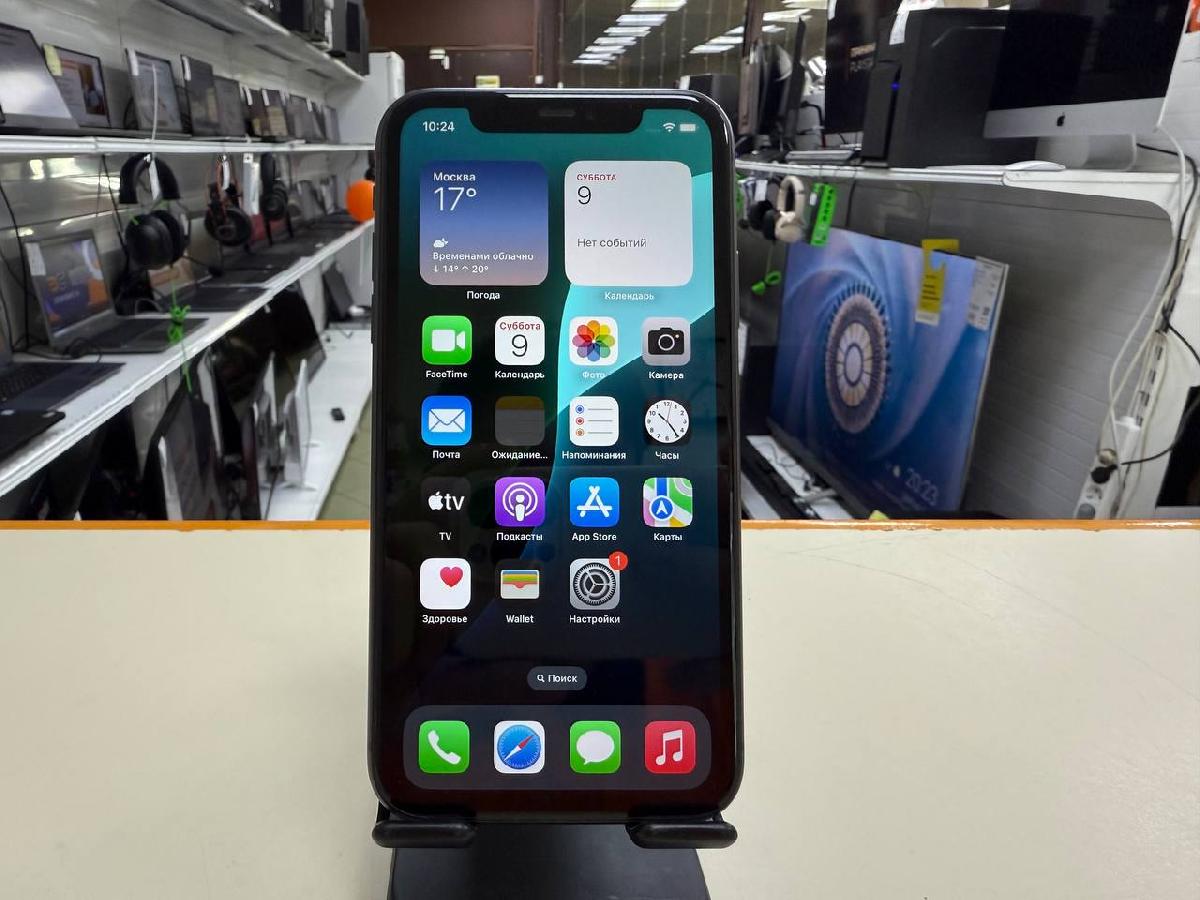 Смартфон Apple iPhone 11 64Gb