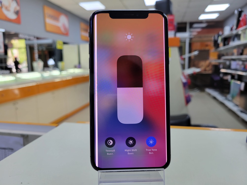 Смартфон Apple iPhone X 64Gb