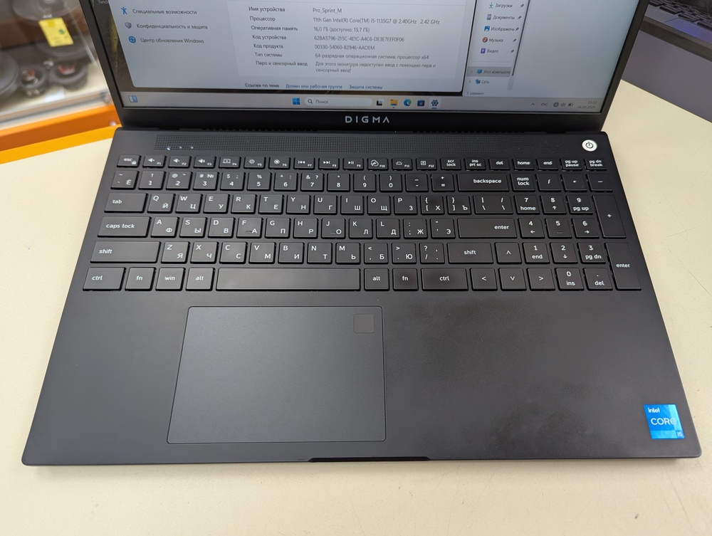 Ноутбук DIGMA Pro Sprint M DN15P5-ADXW02; Core i5-1135G7, Intel iris XE Graphics, 16 Гб, 512 GB, Нет