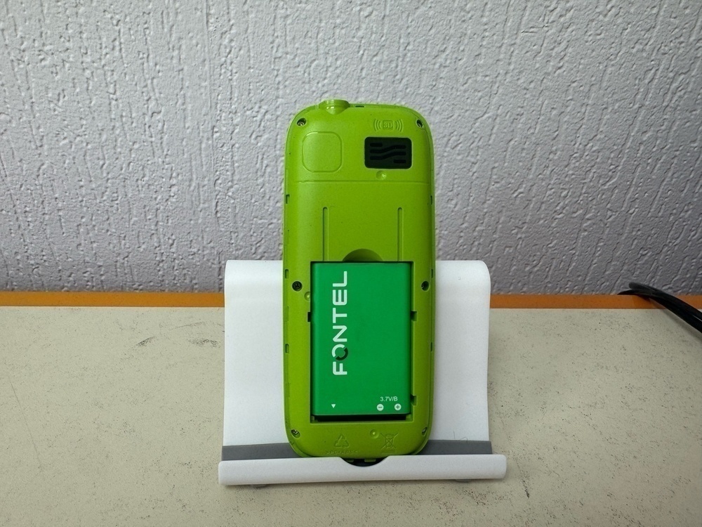 Смартфон Fontel FP200