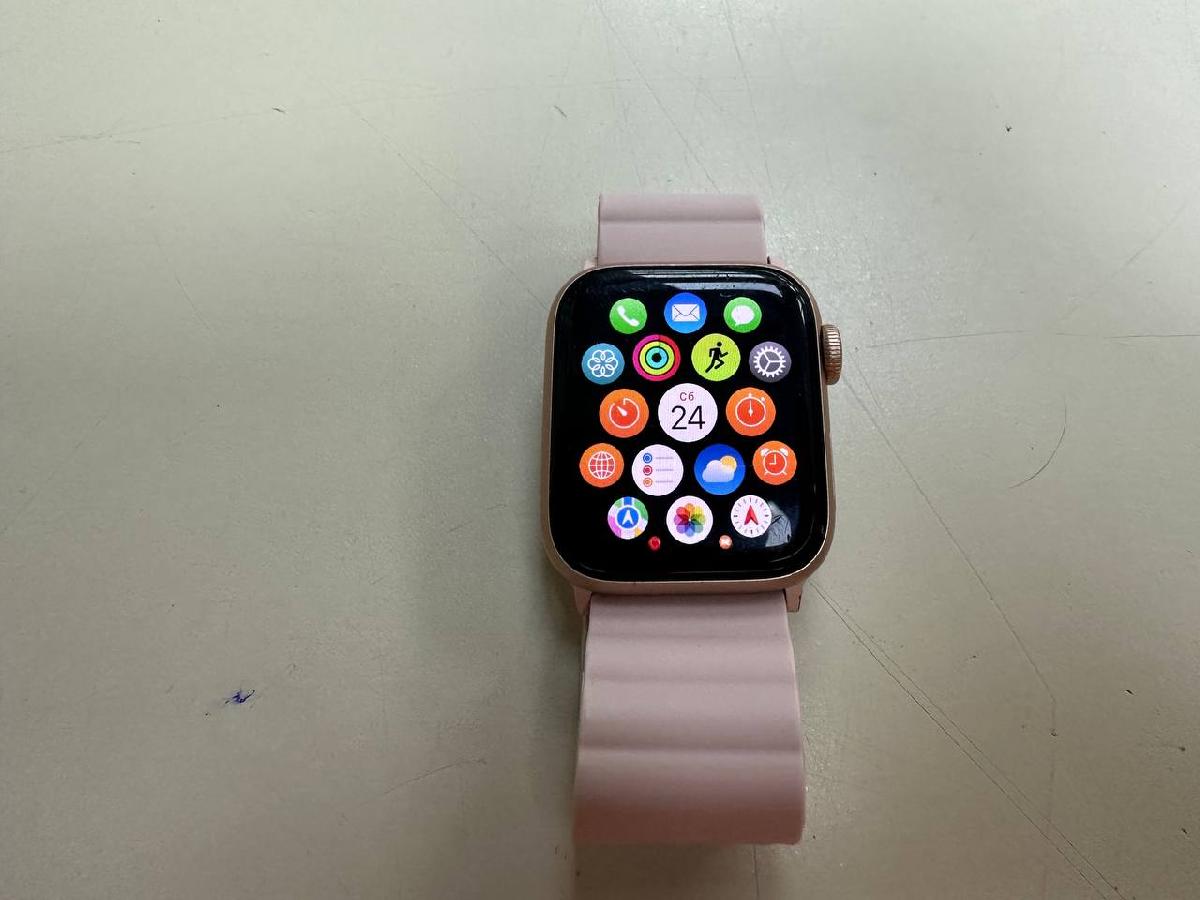 Смарт-часы Apple Watch SE 40mm