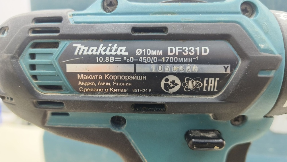 Шуруповерт Makita DF331D