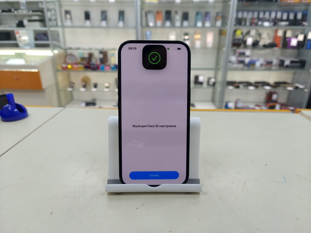 Смартфон Apple Iphone 16 128Gb