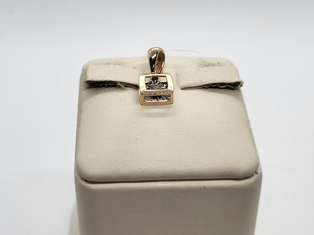 03-11-5704-11-00 ПОДВЕСКА БРИЛЛИАНТ (Au 585)