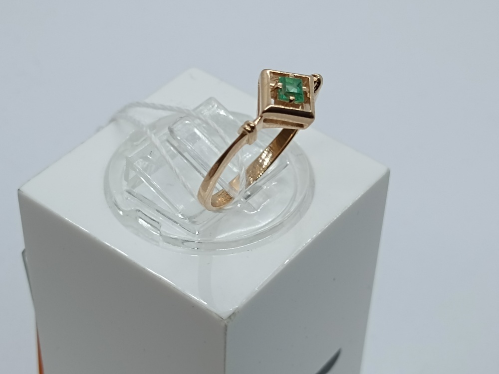 КОЛКМ585 КОЛЬЦО С КАМНЕМ (Au 585) КОЛКМ585 КОЛЬЦО С КАМНЕМ (Au 585)