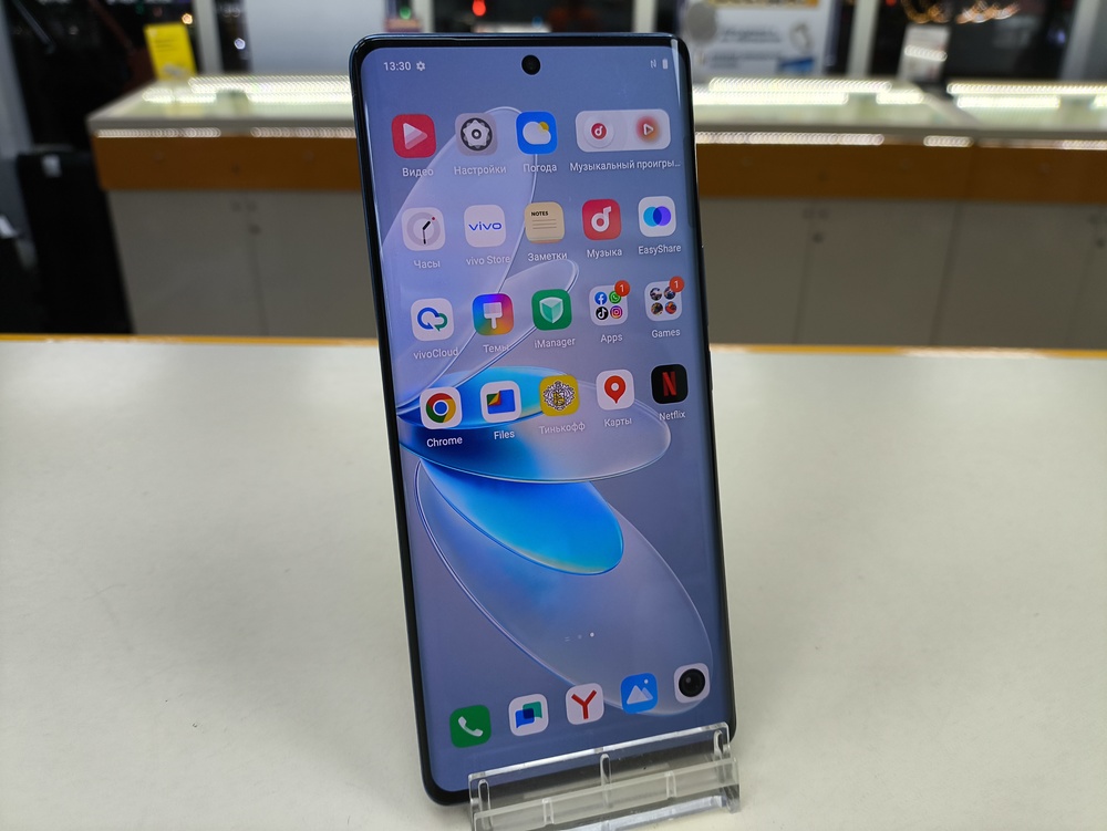 Смартфон Vivo V27 8/256