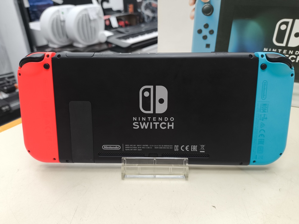 Игровая приставка Nintendo Switch