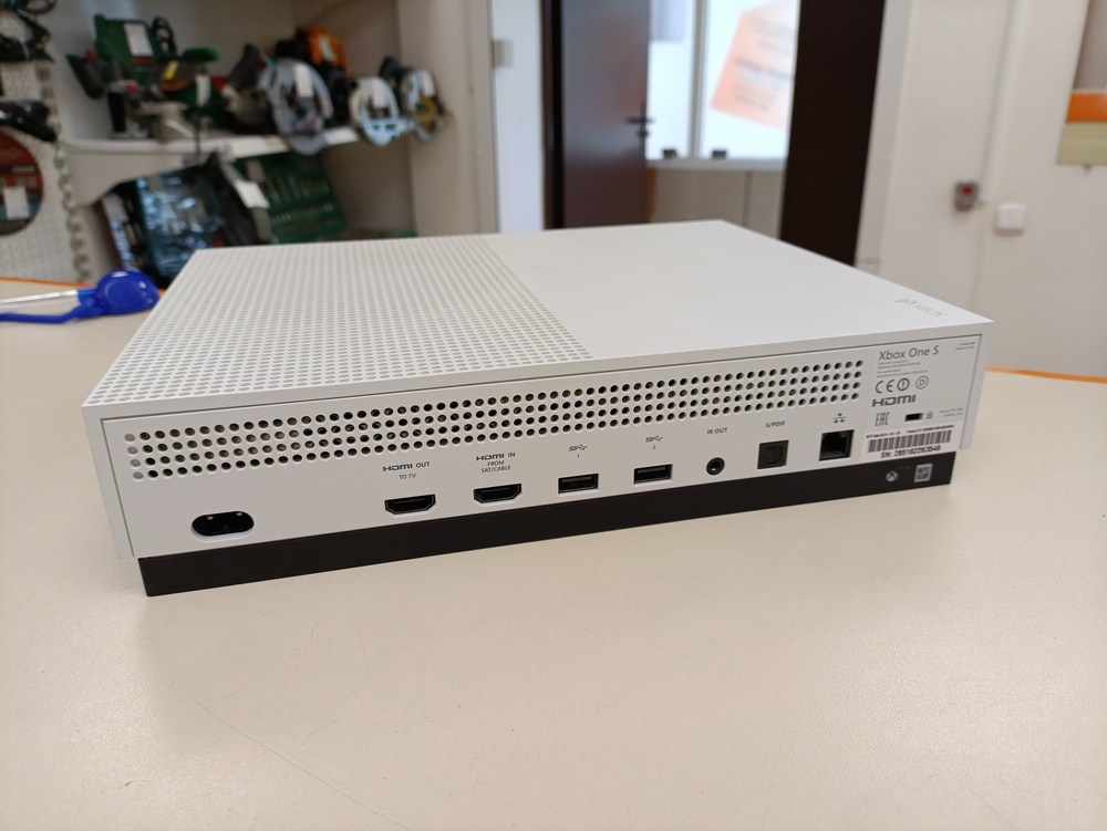 Игровая приставка Xbox One S 500Gb
